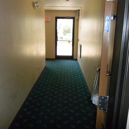 Hotel Super 8 By Wyndham Chadron Ne Exterior foto